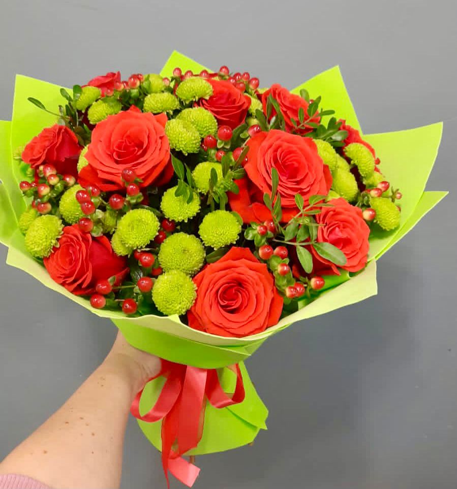 Букет цветов из: Хризантемы и Розы в Теткино