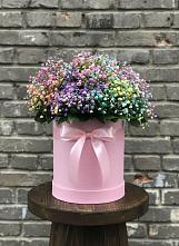 Цветочная композиция из Гипсофила и Розы в шляпной коробке в Теткино