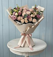 Букет цветов из:  Розы и Лизиантусы в Теткино