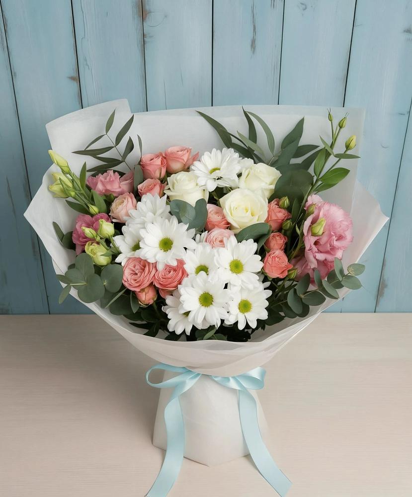 Букет цветов из: Розы, Лизиантусы и Хризантемы в Теткино