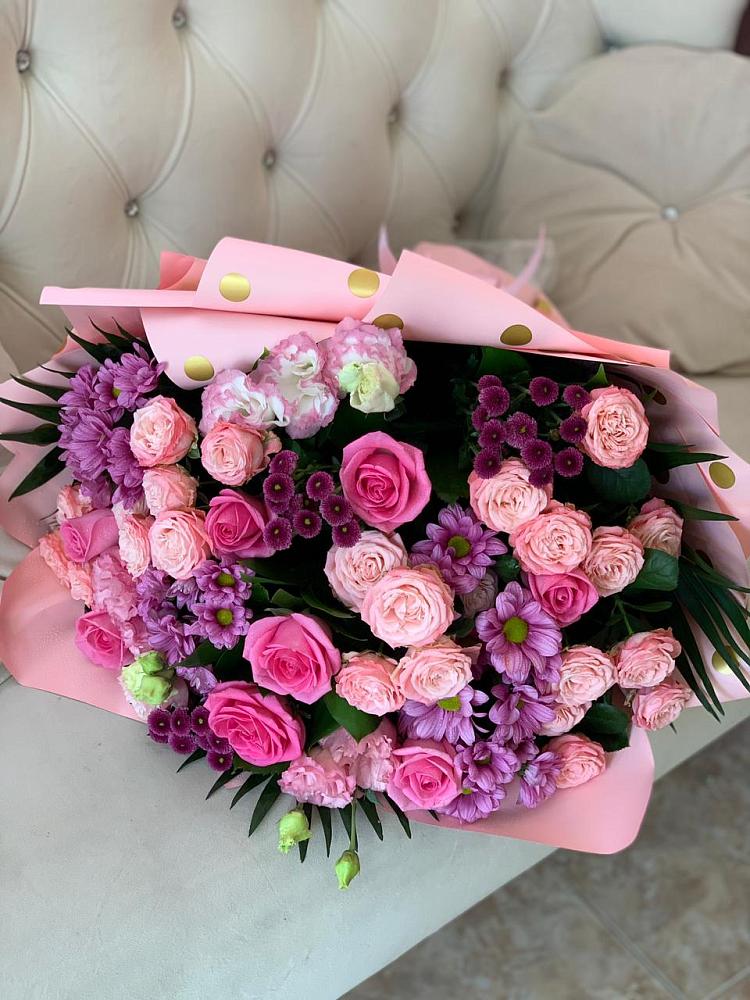 Букет цветов из: Хризантемы, Розы и Лизиантусы в Теткино