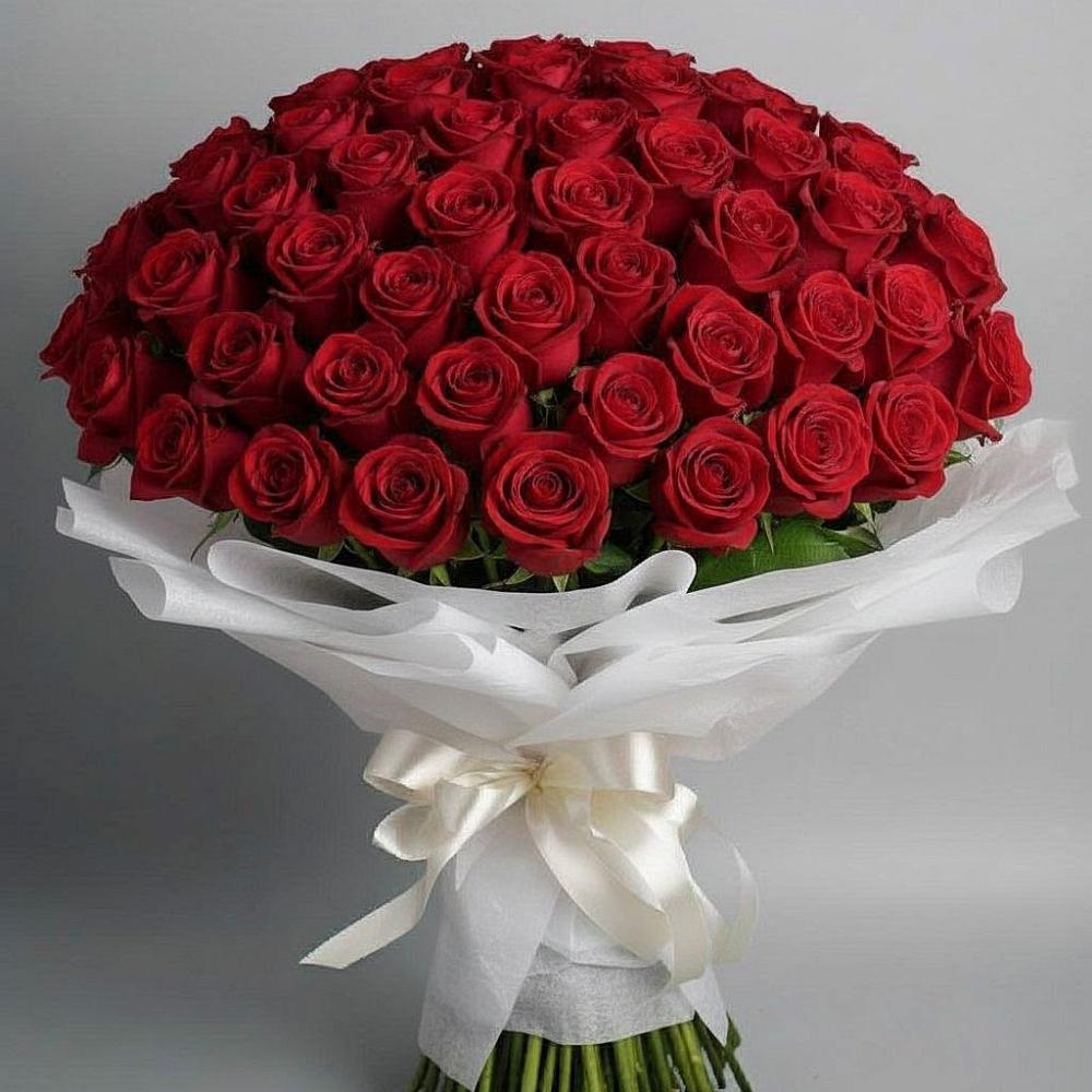 Букет 101 Красная роза Блэк Мэджик в Теткино