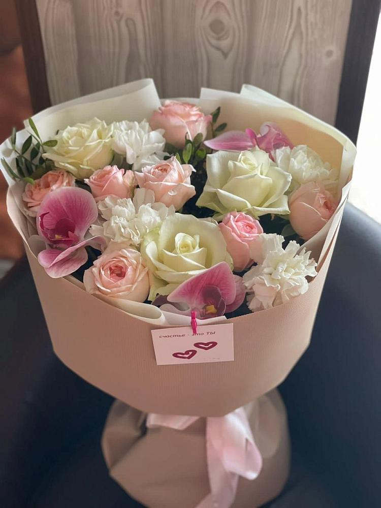 Букет цветов из: Орхидеи, Розы и Гвоздики в Теткино