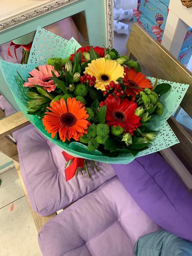 Букет цветов из: Герберы, Хризантемы и Альстромерии в Теткино