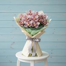 Букет цветов из:  Орхидеи и Розы #REPLACE_PRED# Теткино