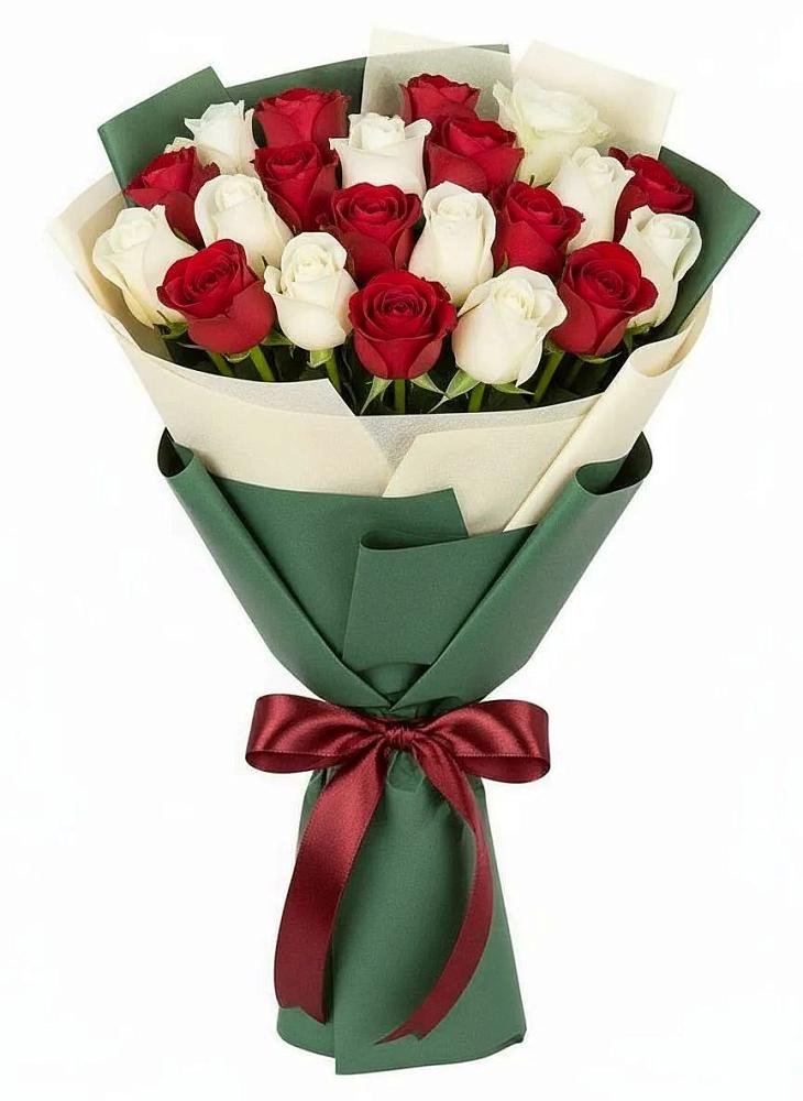 Букет Микс из красных и белых роз в Теткино