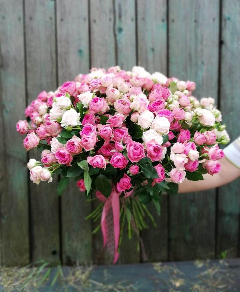 Букет Розовые кустовые розы Натали и Лав Лидия в Теткино