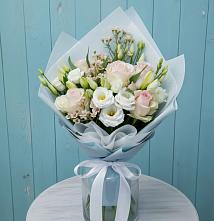 Букет цветов из:  Розы и Лизиантусы в Теткино