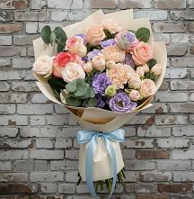 Букет цветов из:  Розы, Лизиантусы и Гвоздики #REPLACE_PRED# Теткино